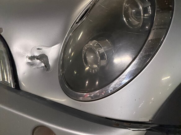 2003 Mini Hatch Cooper I (R50), серебристый - вид 16