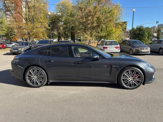 2017 Porsche Panamera Turbo II, серый, 8800000 рублей, вид 5
