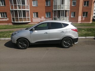 2013 Hyundai ix35 I Рестайлинг, серебристый, 1500000 рублей, вид 5