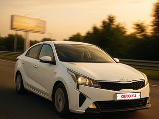 2022 Kia Rio IV Рестайлинг, белый, 1300000 рублей, вид 1