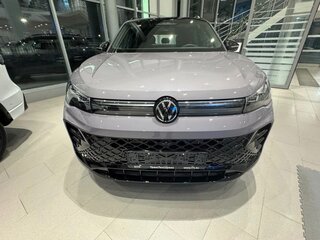 2026 Volkswagen Tiguan L Pro III (China Market), фиолетовый, 5050000 рублей, вид 1
