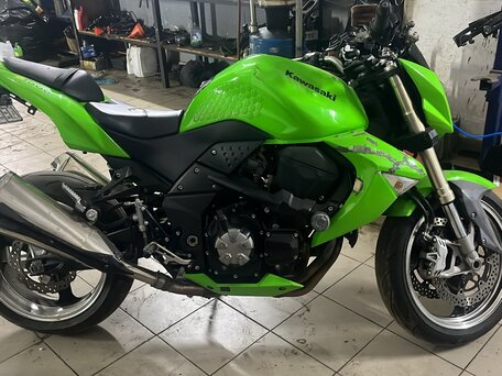 2008 Kawasaki Z 1000, зелёный, 620000 рублей, вид 2