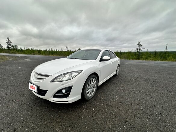 2011 Mazda 6 II (GH) Рестайлинг, белый, 1200000 рублей - вид 1