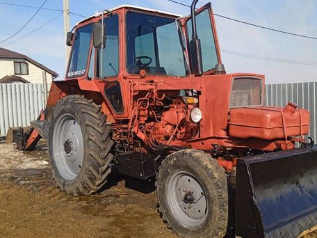 1993 ЮМЗ 6, красный, 550000 рублей, вид 1