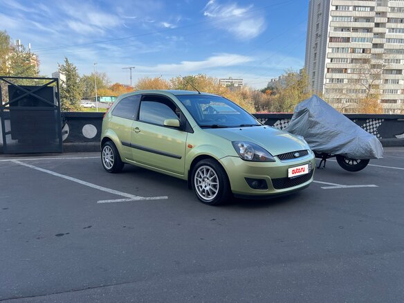 2007 Ford Fiesta Mk5, зелёный, 470000 рублей - вид 2