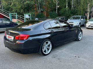 2013 BMW 5 серии 528i xDrive VI (F10/F11/F07) Рестайлинг, серый, 2200000 рублей, вид 3
