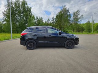 2013 Hyundai ix35 I Рестайлинг, чёрный, 1250000 рублей, вид 2