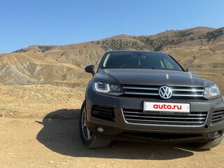 2010 Volkswagen Touareg II, чёрный, 2252000 рублей, вид 3