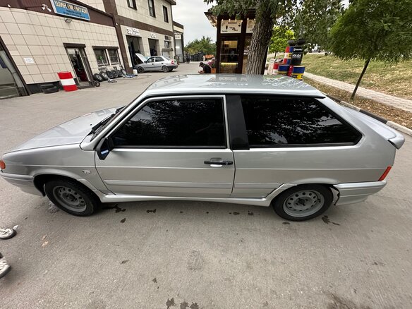 2008 Lada (ВАЗ) 2113, серебристый, 335000 рублей - вид 3