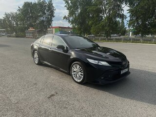 2019 Toyota Camry VIII (XV70), чёрный, 2500000 рублей, вид 2