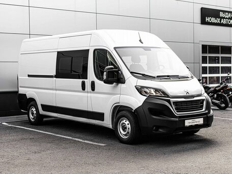 2025 Peugeot Boxer, белый, 6890000 рублей, вид 3