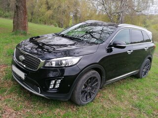 2017 Kia Sorento III Prime, чёрный, 2500000 рублей, вид 1
