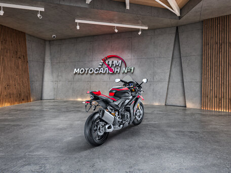 2026 Aprilia RSV4, чёрный, 2900000 рублей, вид 4