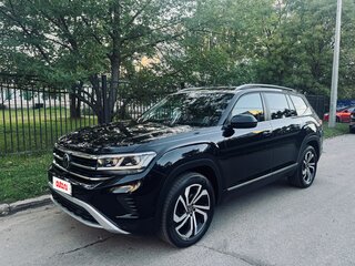 2021 Volkswagen Teramont I Рестайлинг, чёрный, 4780000 рублей, вид 1