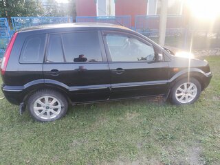 2007 Ford Fusion I Рестайлинг, чёрный, 320000 рублей, вид 3