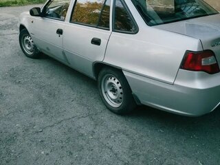 2011 Daewoo Nexia I Рестайлинг, серебристый, 130000 рублей, вид 5
