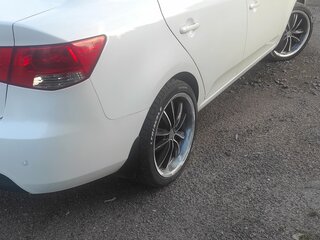 2010 Kia Cerato 6-speed II, белый, 620000 рублей, вид 3
