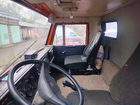 2011 КамАЗ 43118, оранжевый, 2600000 рублей, вид 5