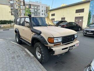 1995 Toyota Land Cruiser 80 Series Рестайлинг, бежевый, 1150000 рублей, вид 2