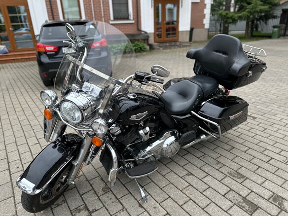 2018 Harley-Davidson Road King, чёрный, 2350000 рублей - вид 6
