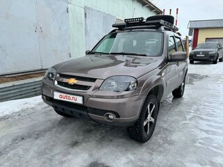 2014 Chevrolet Niva I Рестайлинг, коричневый, 1400000 рублей, вид 1