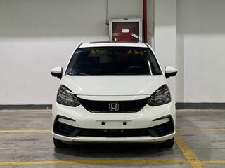 2022 Honda Fit IV, белый, 1100000 рублей, вид 2