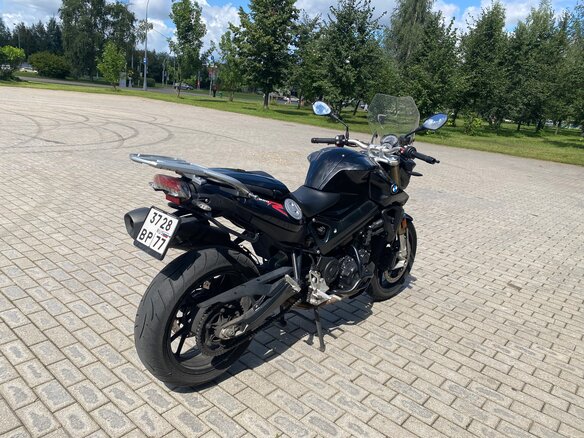 2019 BMW F 800 R, чёрный, 600000 рублей - вид 4