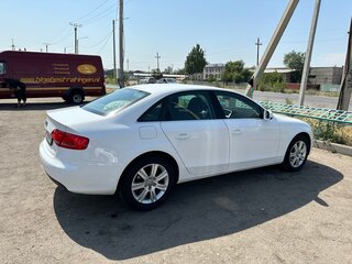 2010 Audi A4 IV (B8), белый, 1050000 рублей, вид 3