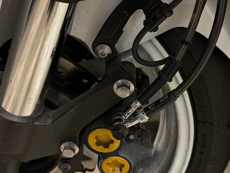 2012 Yamaha FZ8, белый, 900000 рублей, вид 5