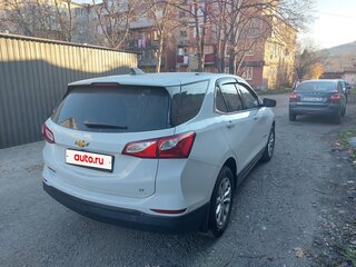 2018 Chevrolet Equinox III, белый, 1700000 рублей, вид 4