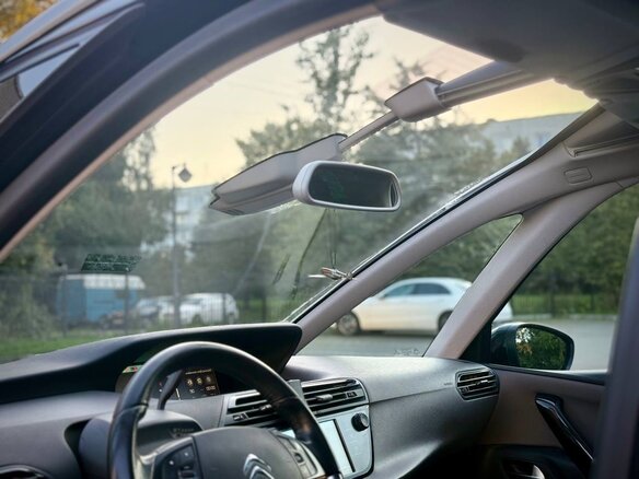 2017 Citroen C4 Picasso Grand II Рестайлинг, чёрный, 1500000 рублей - вид 10