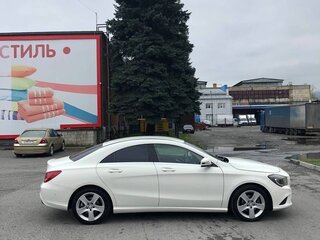 2013 Mercedes-Benz CLA 200 I (C117, X117), белый, 1700000 рублей, вид 4