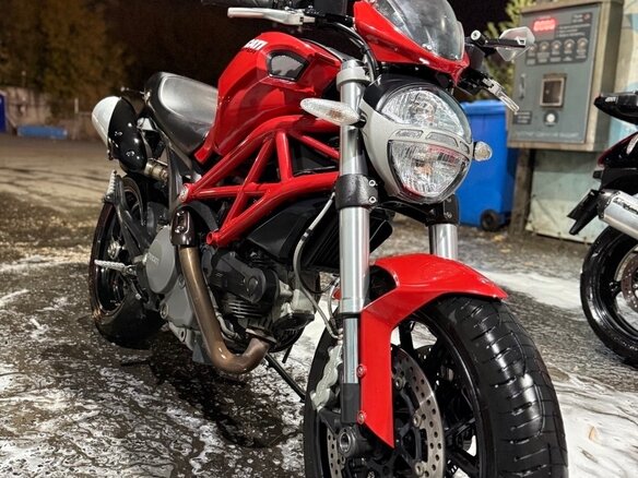 2011 Ducati Monster 796, красный, 510000 рублей - вид 10