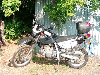 Suzuki DR 650 SE