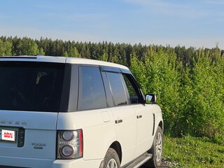 2011 Land Rover Range Rover III Рестайлинг 2, белый, 2150000 рублей, вид 3