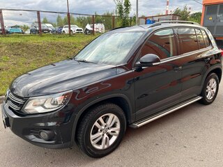 2014 Volkswagen Tiguan I Рестайлинг, чёрный, 1800000 рублей, вид 1