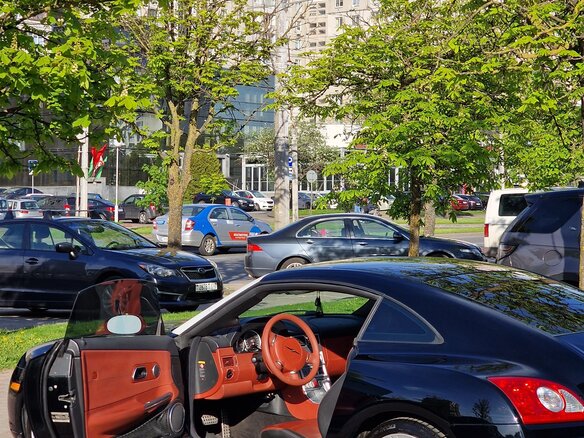 2004 Chrysler Crossfire, чёрный, 1800000 рублей - вид 4