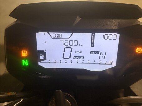 2017 BMW G 310 R, белый, 350000 рублей, вид 3