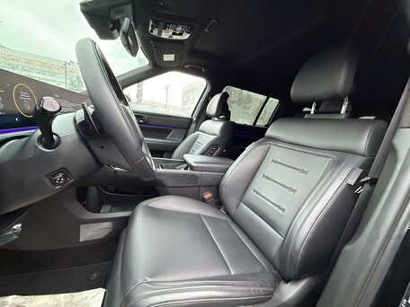 2026 Hyundai Santa Fe V (MX5), чёрный, 7490000 рублей, вид 5
