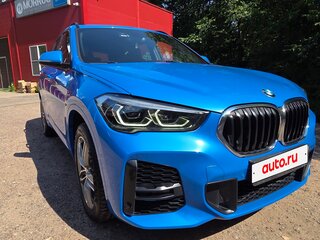 2021 BMW X1 18d xDrive II (F48) Рестайлинг, синий, 3730000 рублей, вид 1