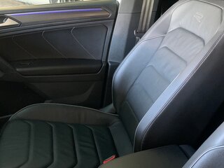 2020 Volkswagen Tiguan II Рестайлинг, белый, 4700000 рублей, вид 4