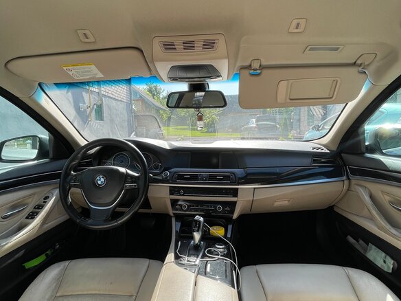 2011 BMW 5 серии 530d xDrive VI (F10/F11/F07), серебристый, 1585000 рублей - вид 6