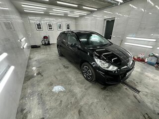 2012 Hyundai Solaris I, чёрный, 380000 рублей, вид 2