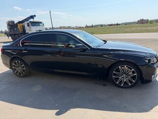 2015 BMW 7 серии Long 750Li xDrive V (F01/F02/F04) Рестайлинг, чёрный, 1400000 рублей, вид 3