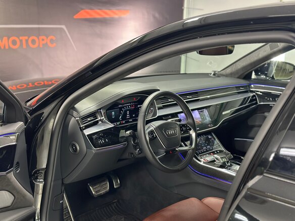 2021 Audi S8 Long IV (D5), чёрный, 11290000 рублей - вид 18