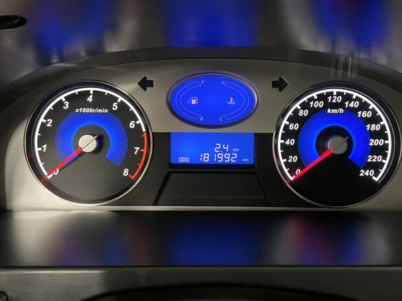 2014 Geely Emgrand, чёрный - вид 4