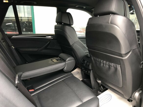 2013 BMW X5 50i II (E70) Рестайлинг, белый - вид 22