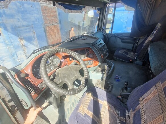 2003 DAF XF 95, белый, 1800000 рублей - вид 2