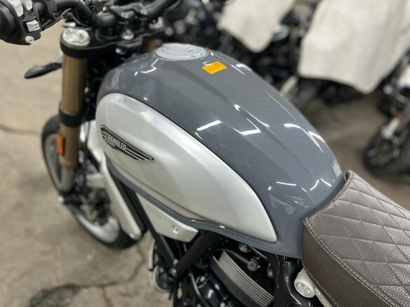 2021 Ducati Scrambler 1100, серебристый, 970000 рублей - вид 18
