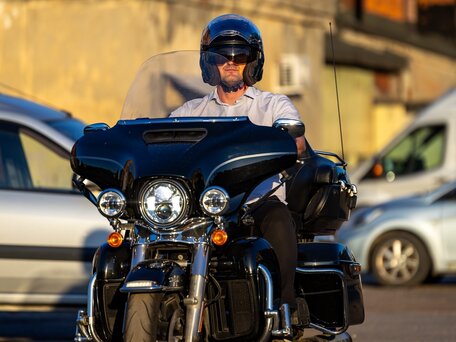 2014 Harley-Davidson Electra Glide, чёрный, 1425000 рублей, вид 4